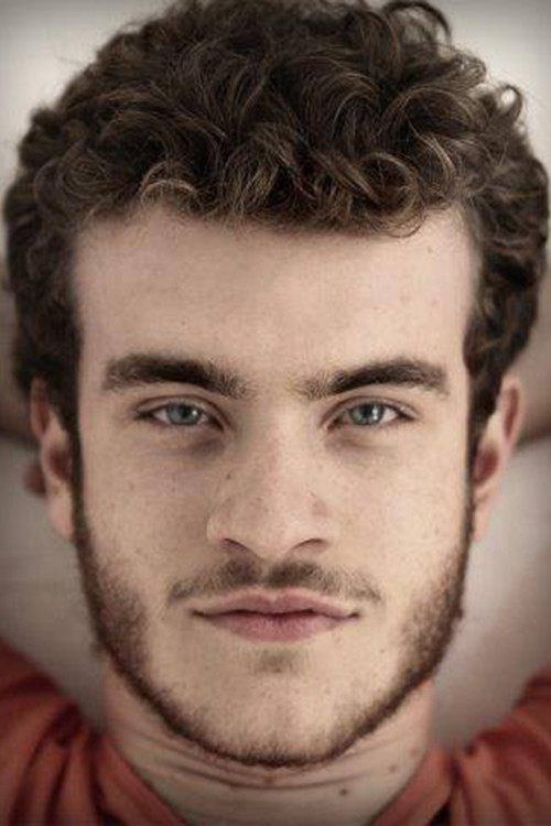 Vitor Thiré profile