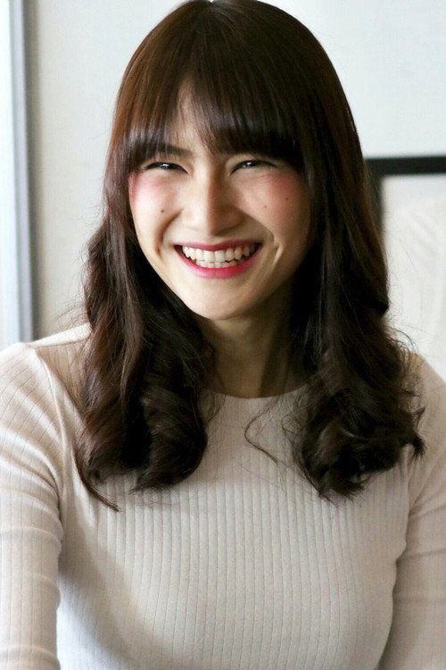 Photo of Frieska Anastasia, Acting