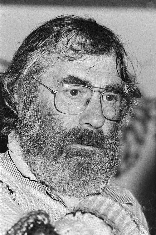 Photo of Leen Valkenier, Writing