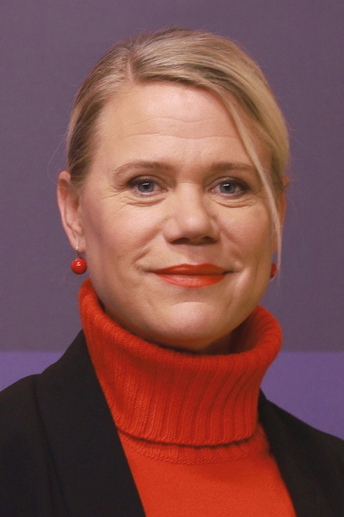 Photo of Frauke Finsterwalder, Writing