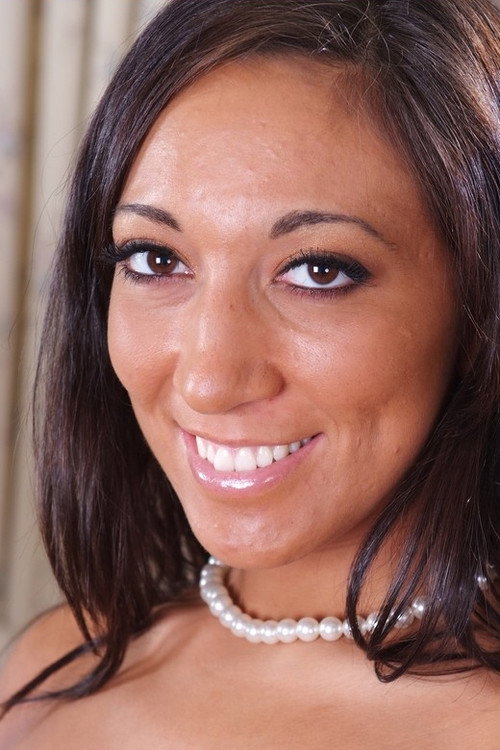 Photo of Leona Dulce, Acting