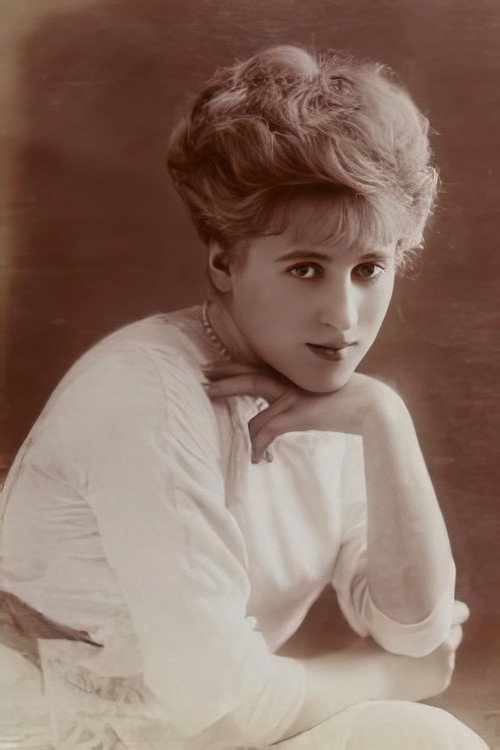 Photo of Jeanne Provost, Acting