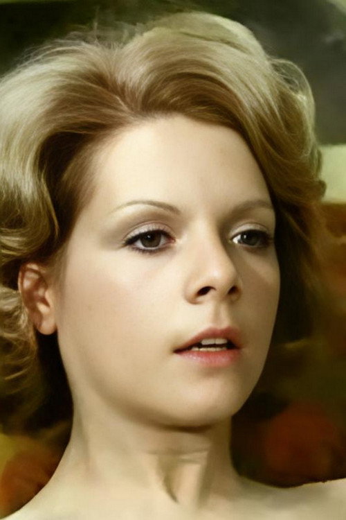 Photo of Michaela Roos, Acting