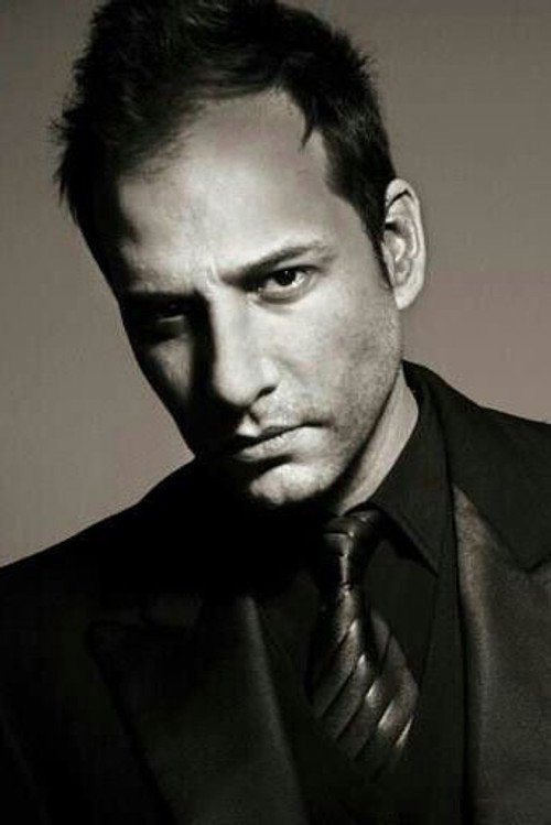 Photo of Carlos Echevarría, Acting