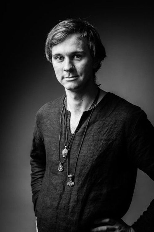 Viking Almquist profile