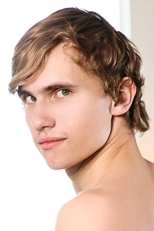 Photo of Darron Bluu, Acting