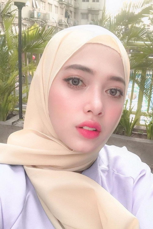 Photo of Zahra Jasmine, Acting