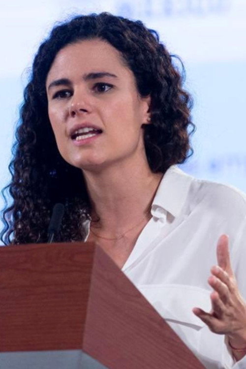Photo of Luisa María Alcalde, Acting