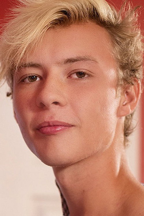Photo of Ezra Tanner, Acting