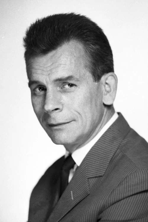 Photo of Bogdan Niewinowski, Acting