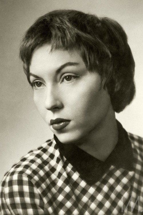 Photo of Clarice Lispector, Writing