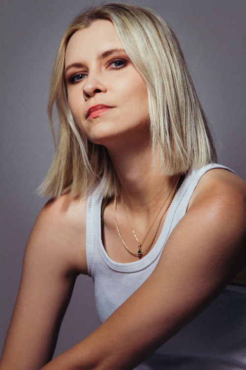 Photo of Mo Welch, Acting