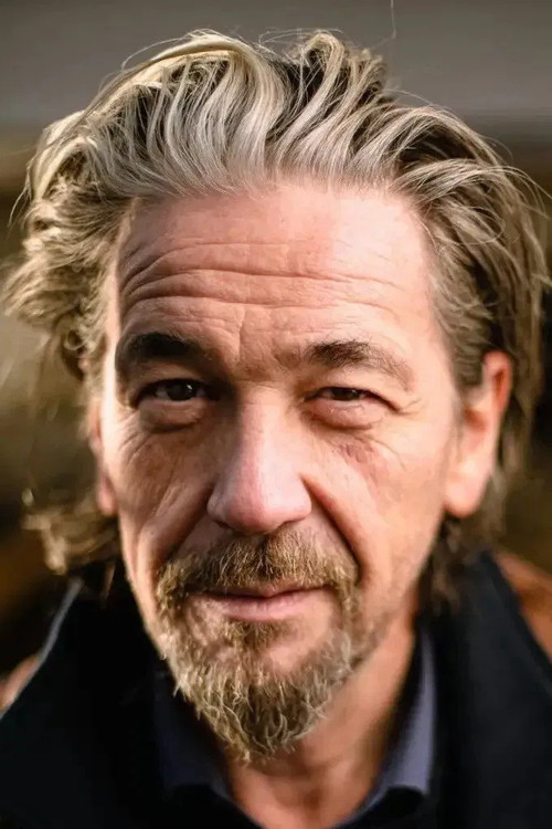 Dries Vanhegen profile