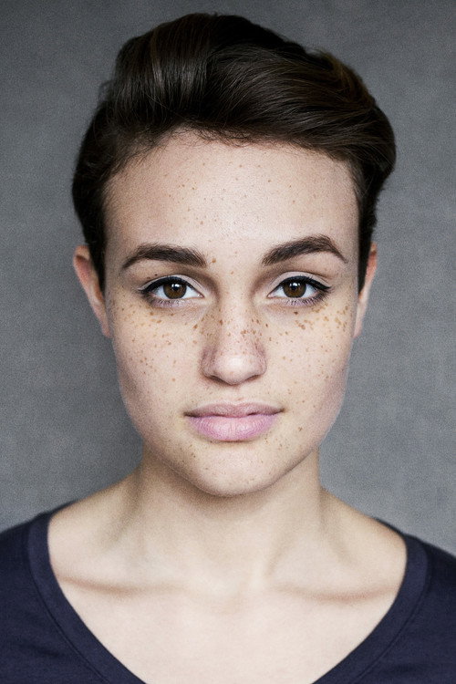 Photo of Lily Nichol, Acting