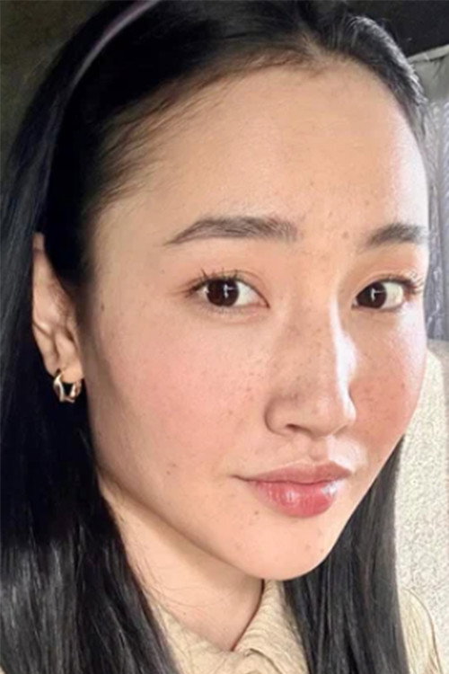 Indira Sabirova profile