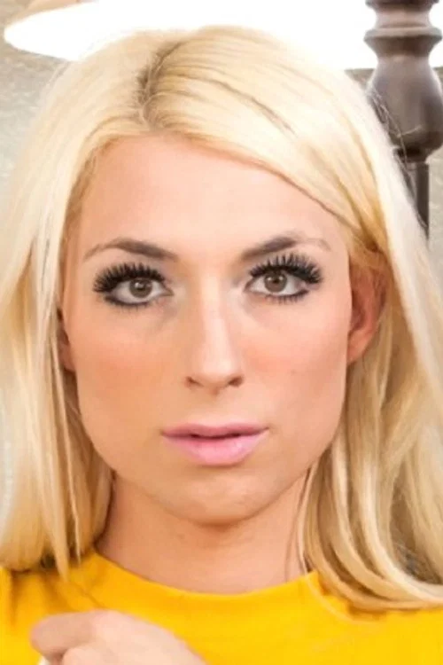 Photo of Holly Parker, Acting