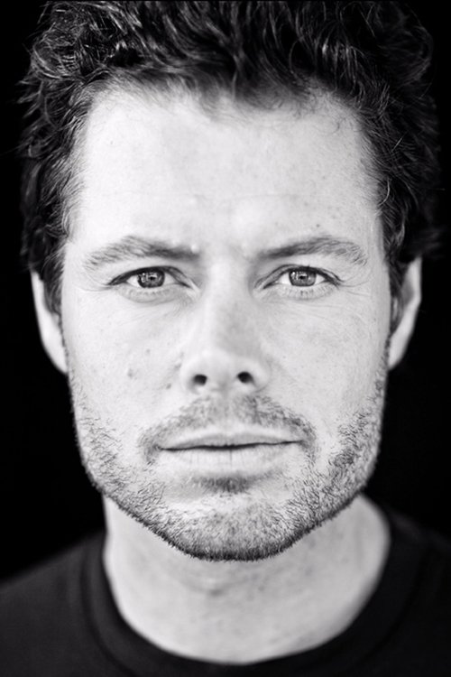 Photo of David Richmond-Peck, Acting