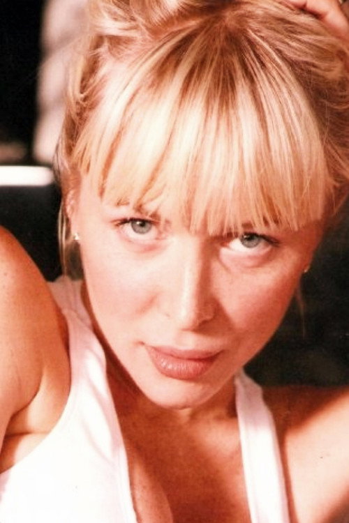 Photo of Izabella Groumann, Acting