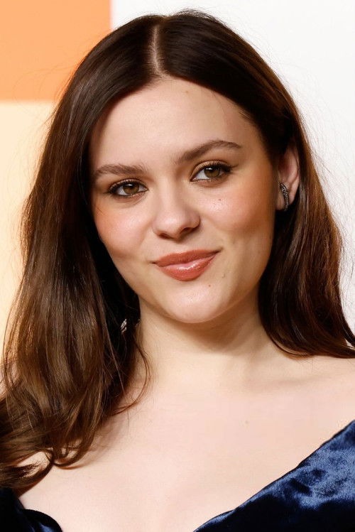 Maisy Stella profile