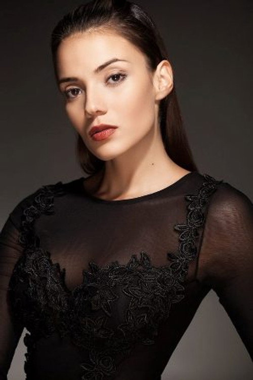 Photo of Jennifer Arenas, Acting