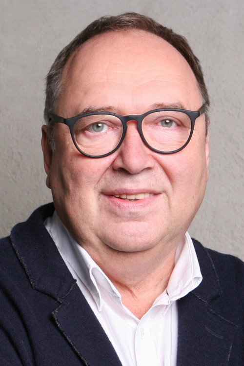 Photo of Ilya Zofin, Writing