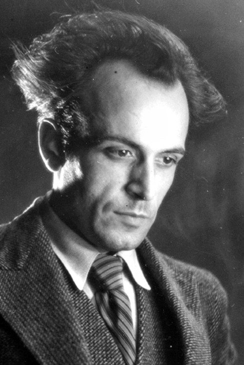 Photo of Harry Hasso, Camera