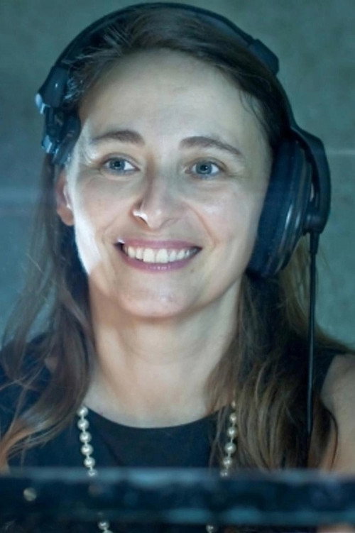 Photo of Sonia Mazza, Acting
