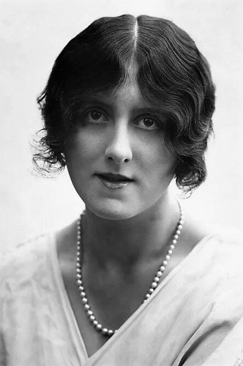 Photo of Dorothy Ward, Acting