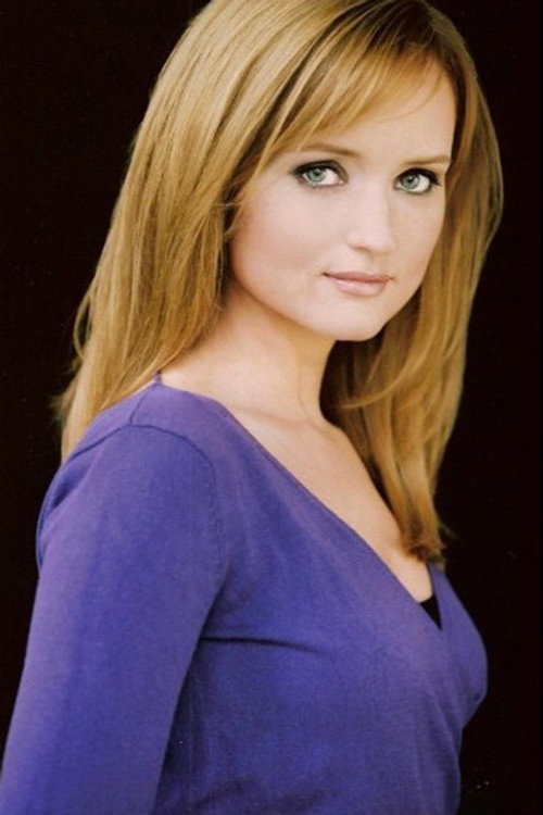 Photo of Shannon Beckner, Acting