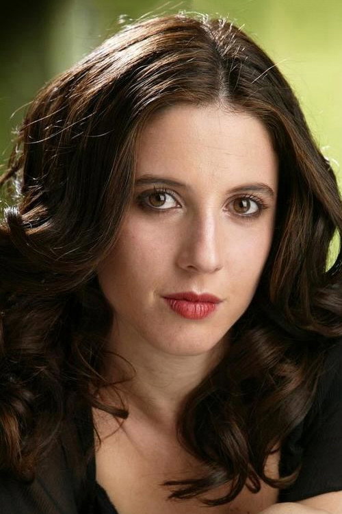 Luz Valdivieso profile