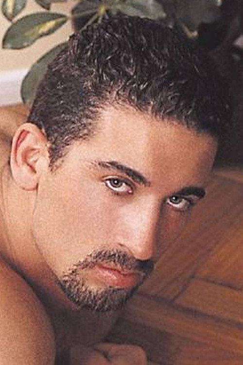 Photo of Simón Arduiles, Acting