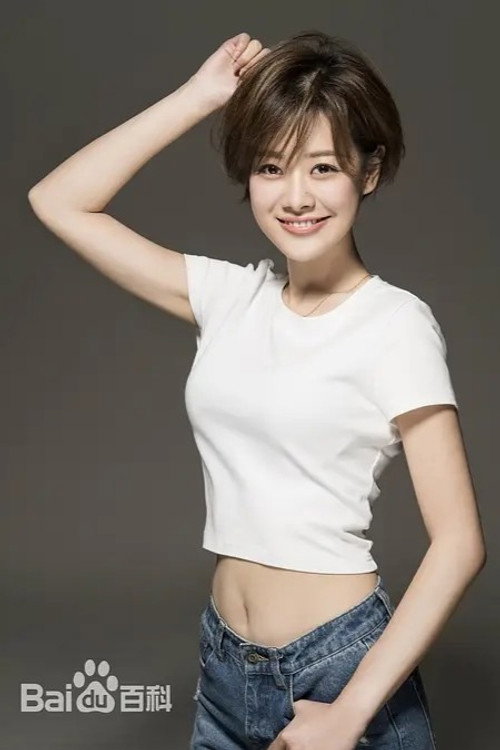 Photo of Lin He, Acting