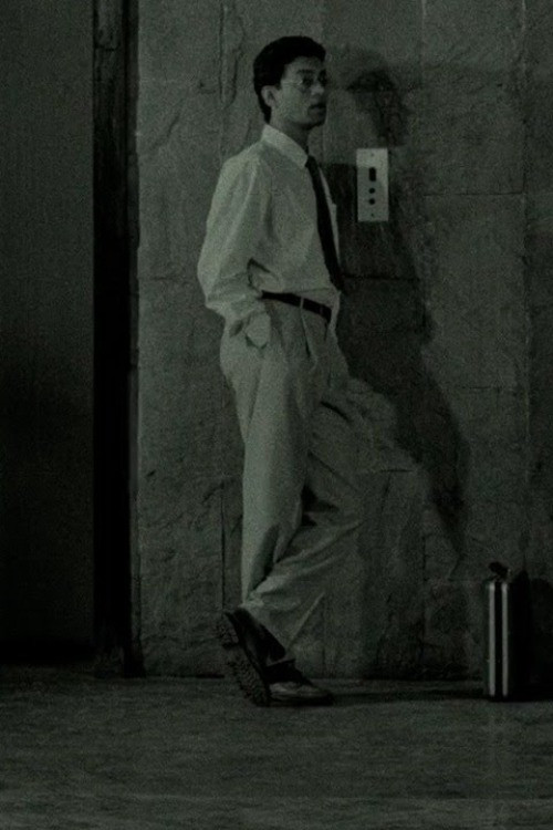 Movie poster for A Briefcase Full of Reflexive Maladies (1992)