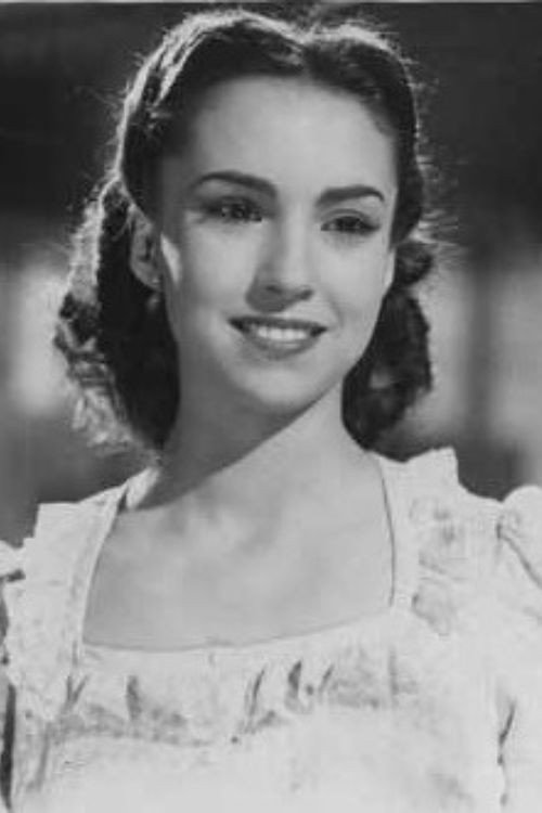 Photo of Yeya Duciel, Acting
