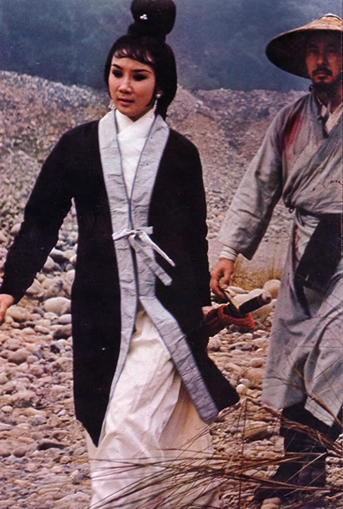 Movie poster for Escorts Over Tiger Hill (1969)