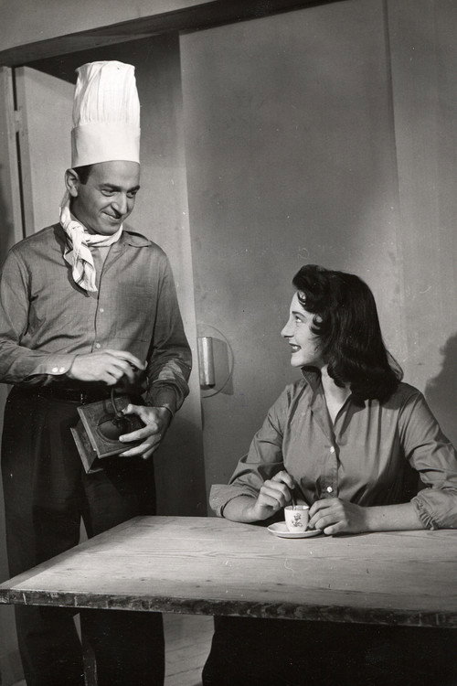 Movie poster for Enrico cuisinier (1956)