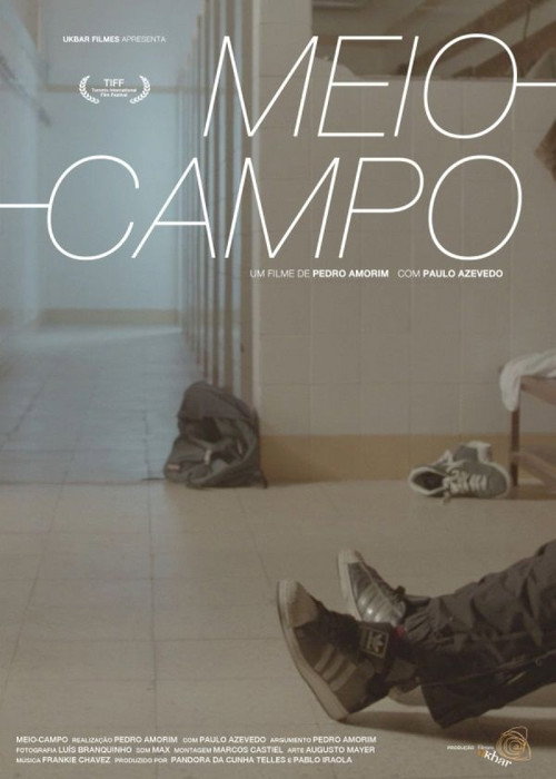 Movie poster for Meio-Campo