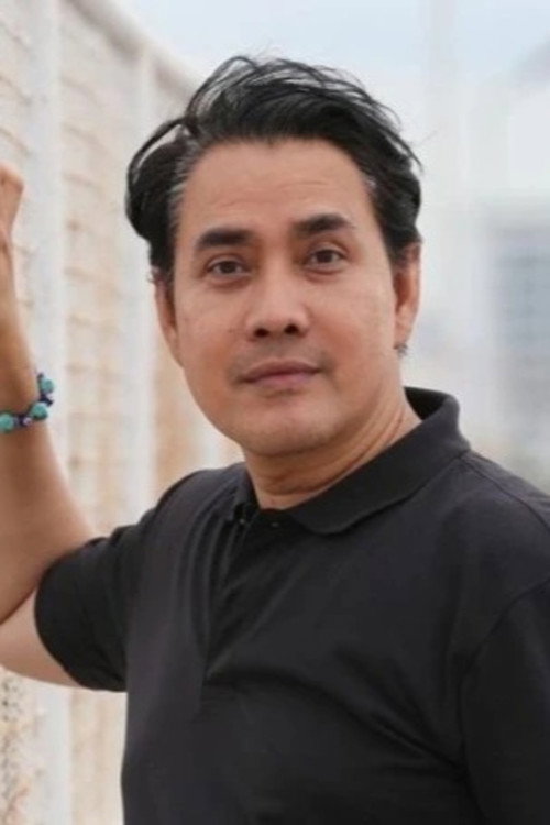 Photo of Apirak Chaipanha, Writing