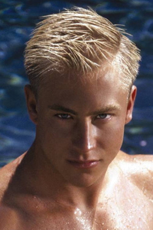 Photo of Derek Thomas, Acting