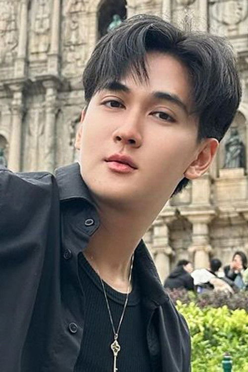 Tanadech Deeseesuk profile