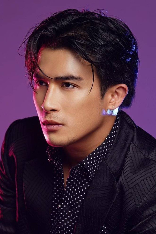 Photo of Rob Gomez, Acting