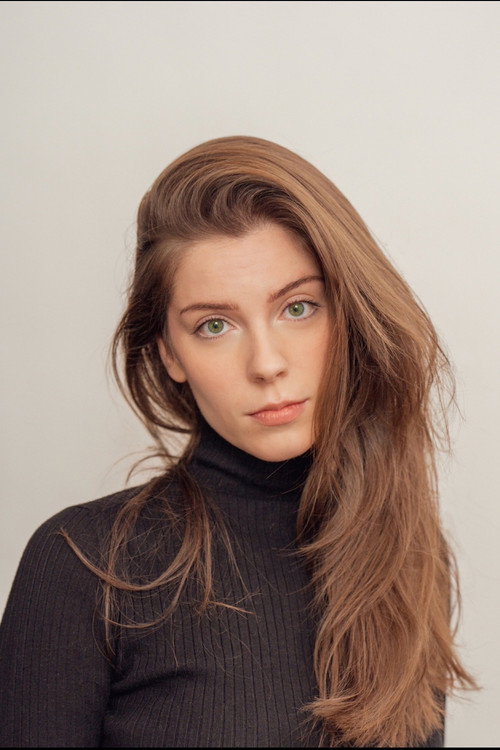 Photo of Lauren Senechal, Acting