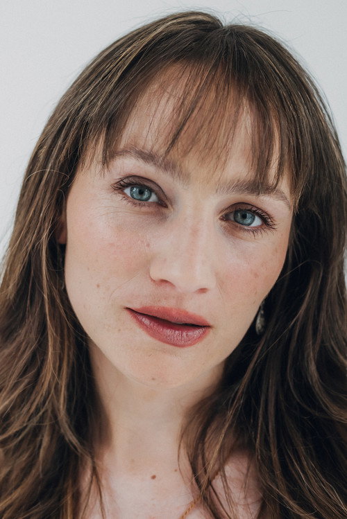 Photo of Paula Silva, Acting