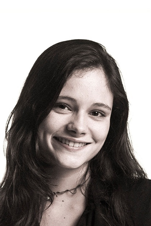Photo of Alice Melo, Acting