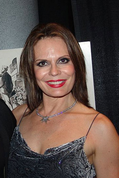 Charlotte Pendragon profile