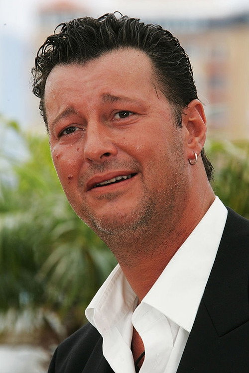 Photo of Michael Thomas, Acting