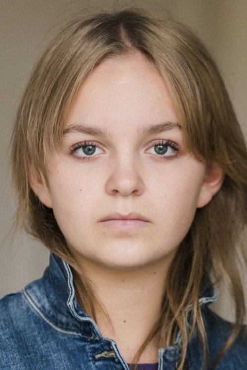 Photo of Manon Debaille, Acting