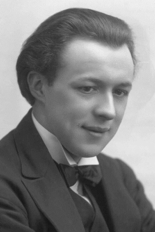 Photo of Derwent Hall Caine, Acting