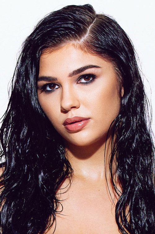 Photo of Aria Taylor, Acting