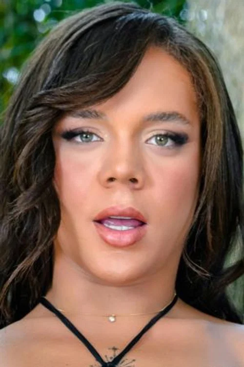 Photo of Sophia Montesino, Acting